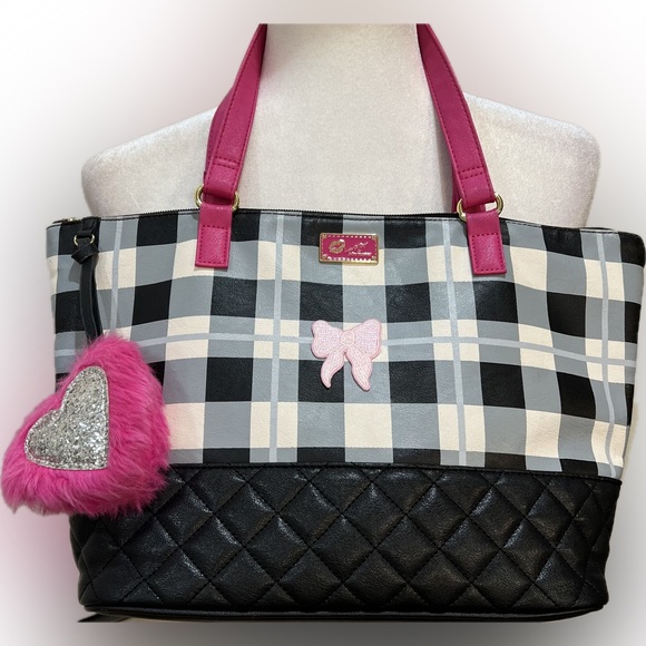 Betsey Johnson Plaid Quilted Tote Bag Refreshed w/Custom Heart & Bow Accents - Picture 1 of 13